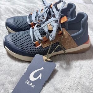 OluKai Women's Wailuku W moonlit Coral Vintage Blue Sneakers  Shoes size 5 New